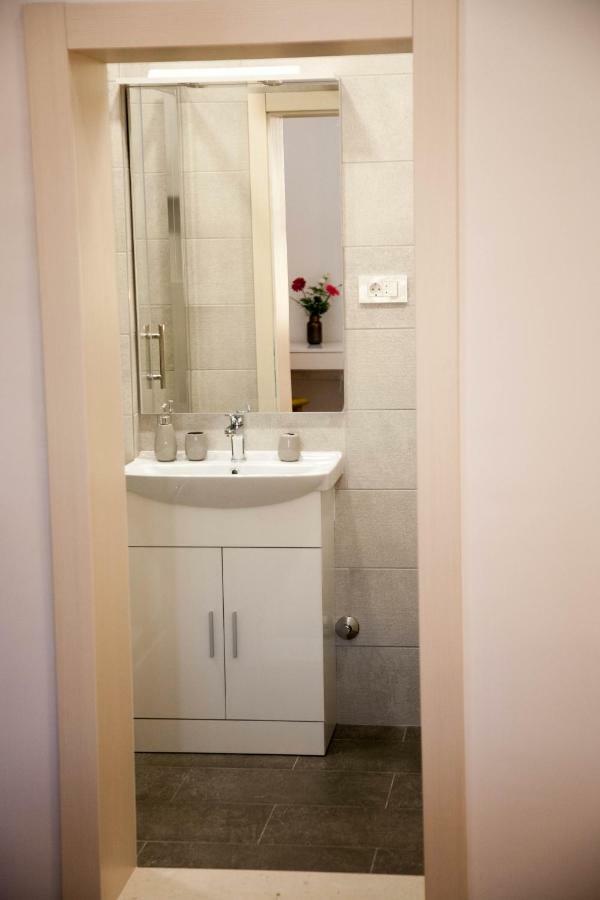 Soukki Town Centre Suites 1 Split Kültér fotó